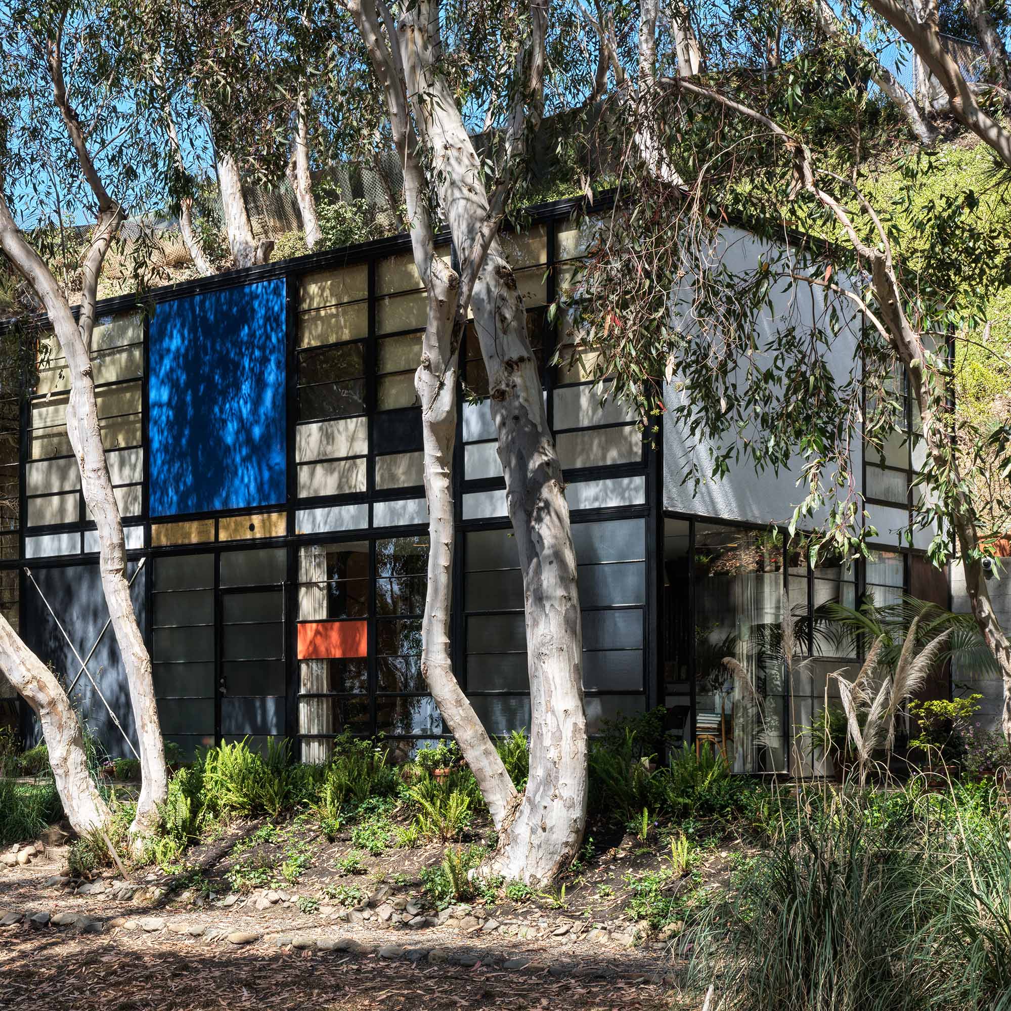A Modern Masterpiece Survives the L.A. Fires